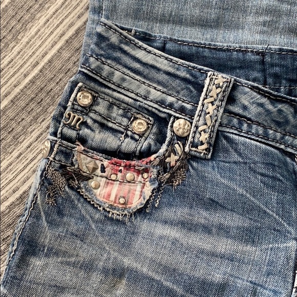 Distressed Flannel Miss Mes - Picture 7 of 7